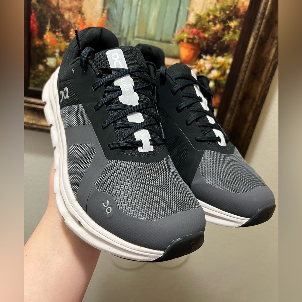 On Running Cloudrunner Eclipse Frost Men shoes - image 5